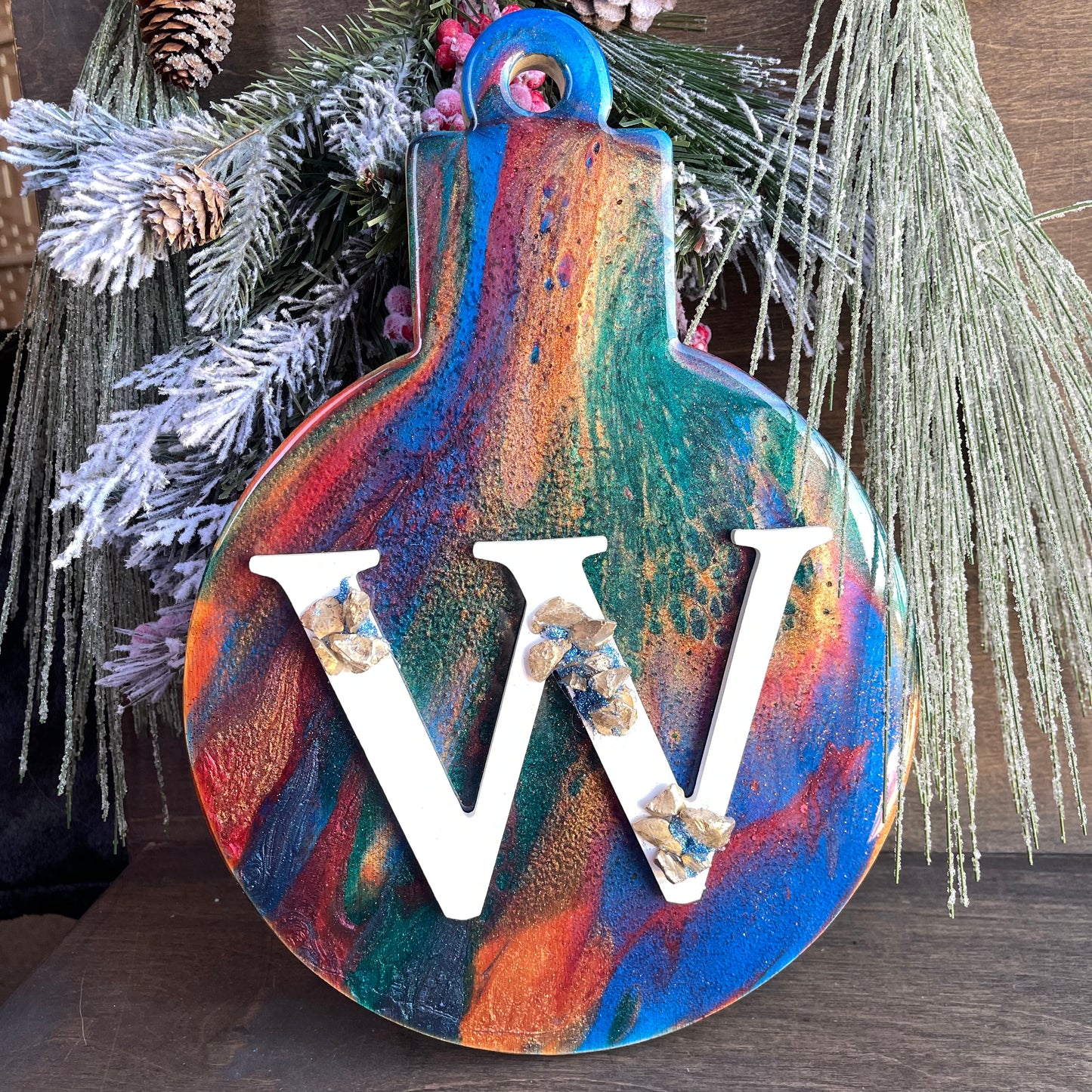 Resin Monogrammed Ornament board - 12/02 @ 1pm (personalized with your initial)I