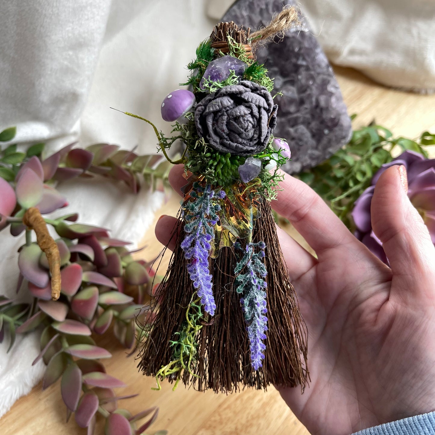 Cinnamon Besom - purple/flower/lavender