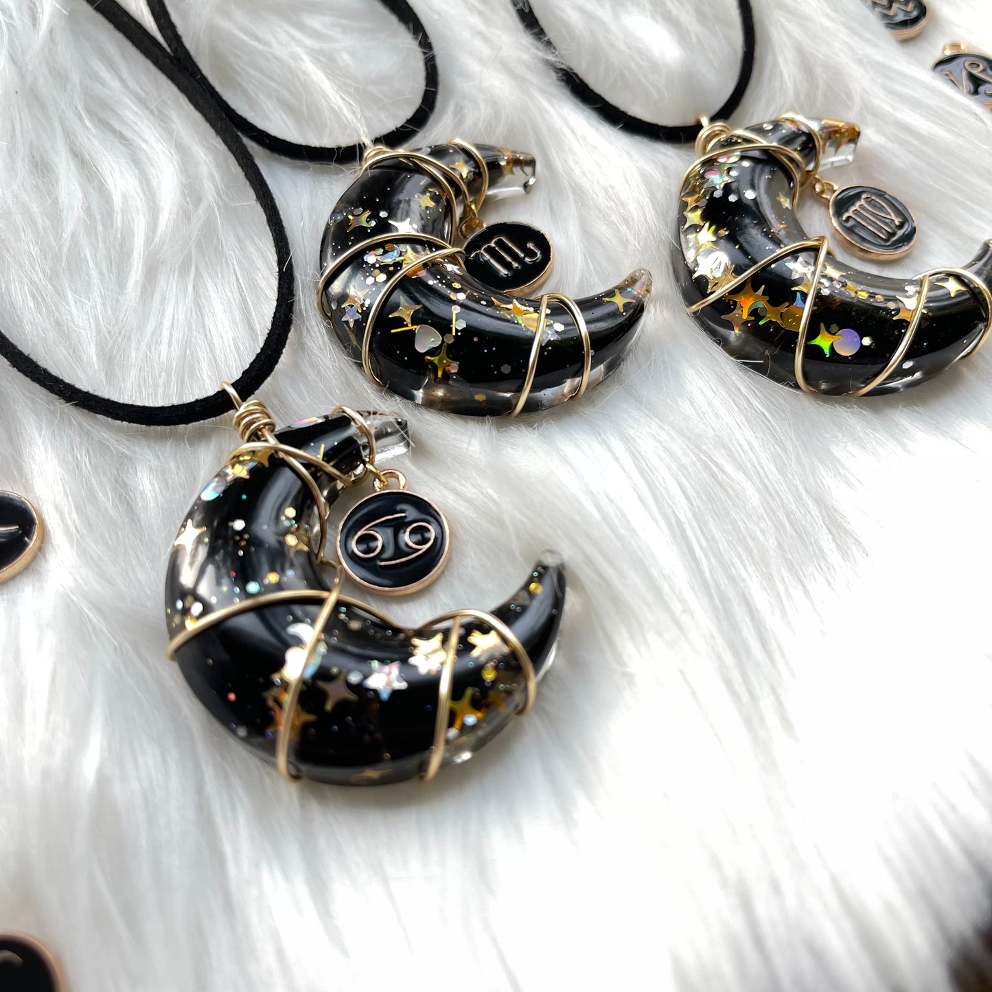 Zodiac Moon necklace- GOLD - Obsidian